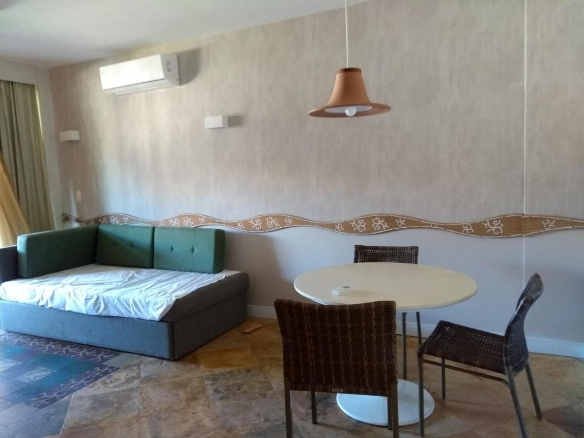 Apartamento Resort Ao Lado Do Parque Aquatico Porto Das Dunas - Pe Na Areia- Terreo Акирас Экстерьер фото